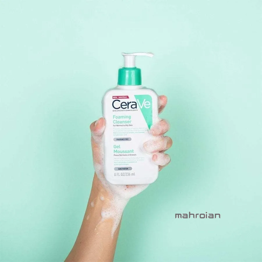فوم شستشوی صورت سراوی پوست چرب و نرمال